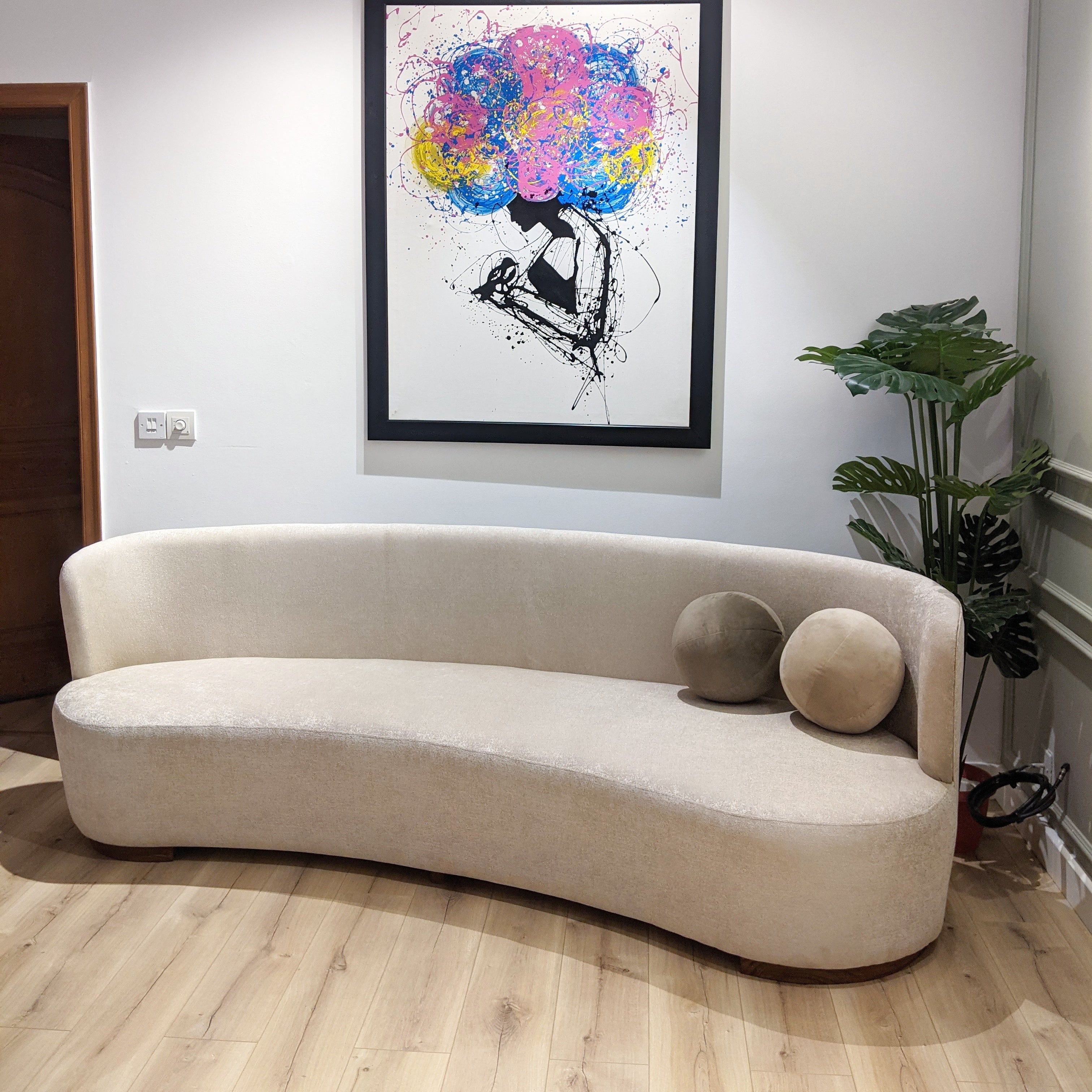 SKINNY BEAN SOFA