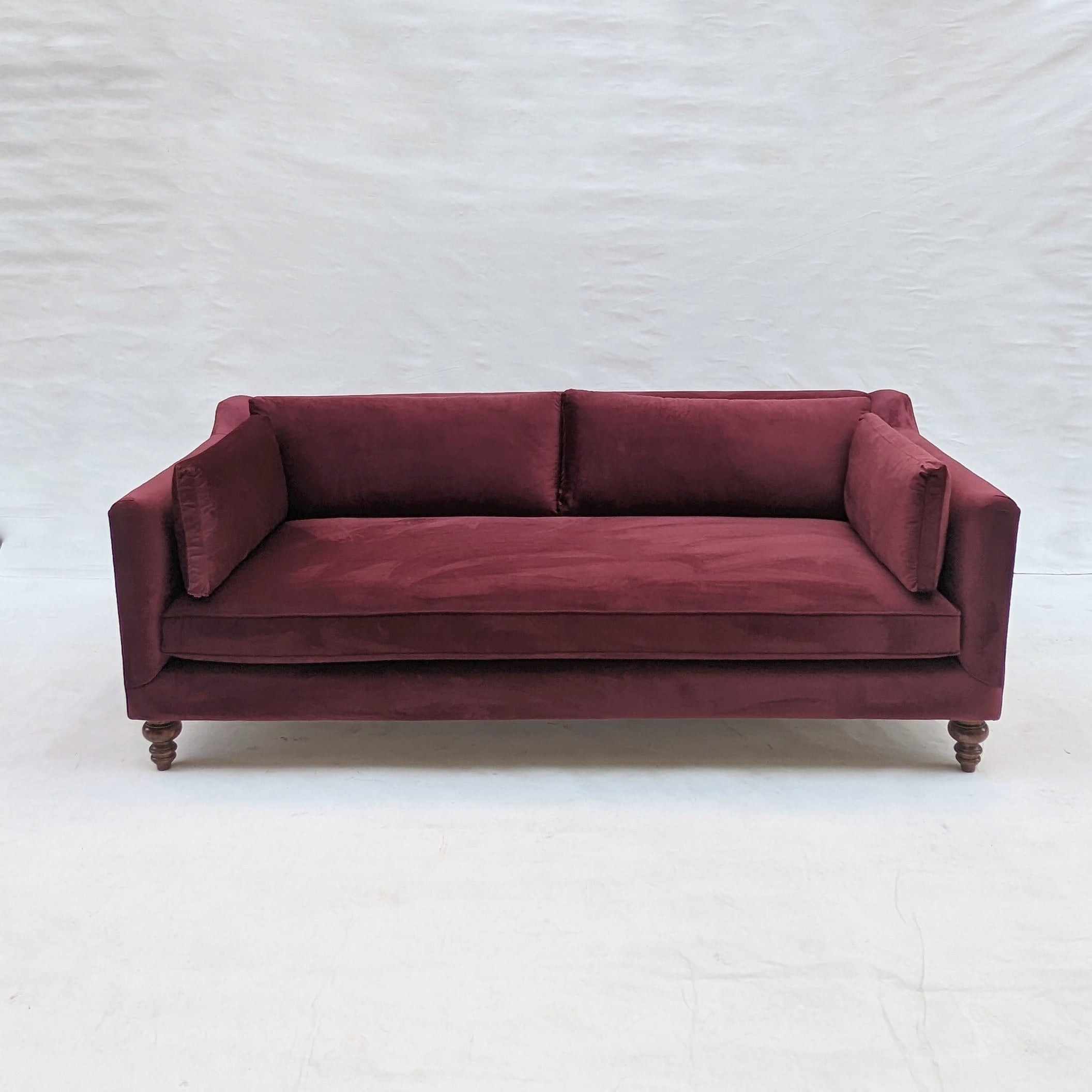 COUNTRY HOME SOFA