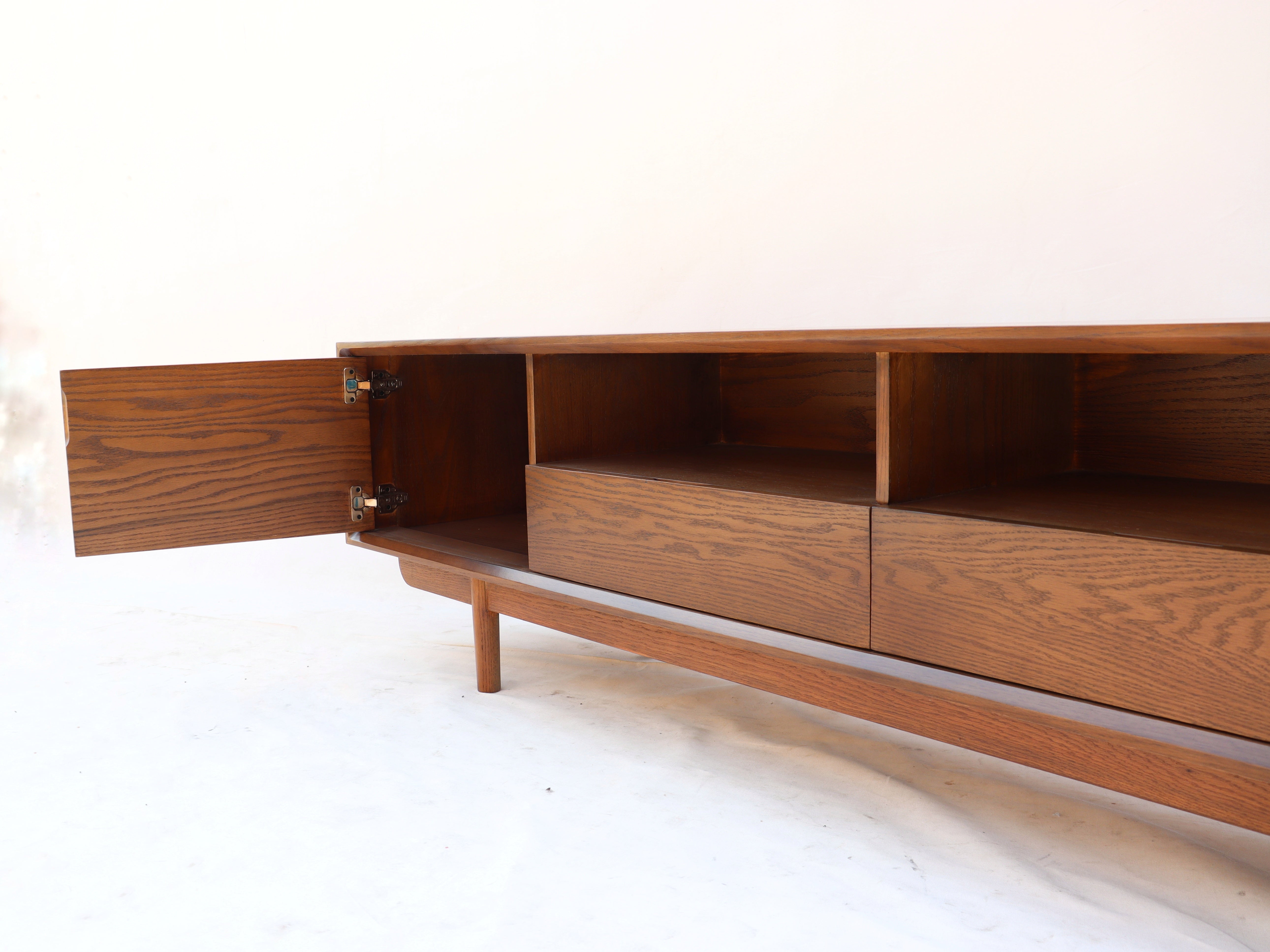 JETSON TV CONSOLE