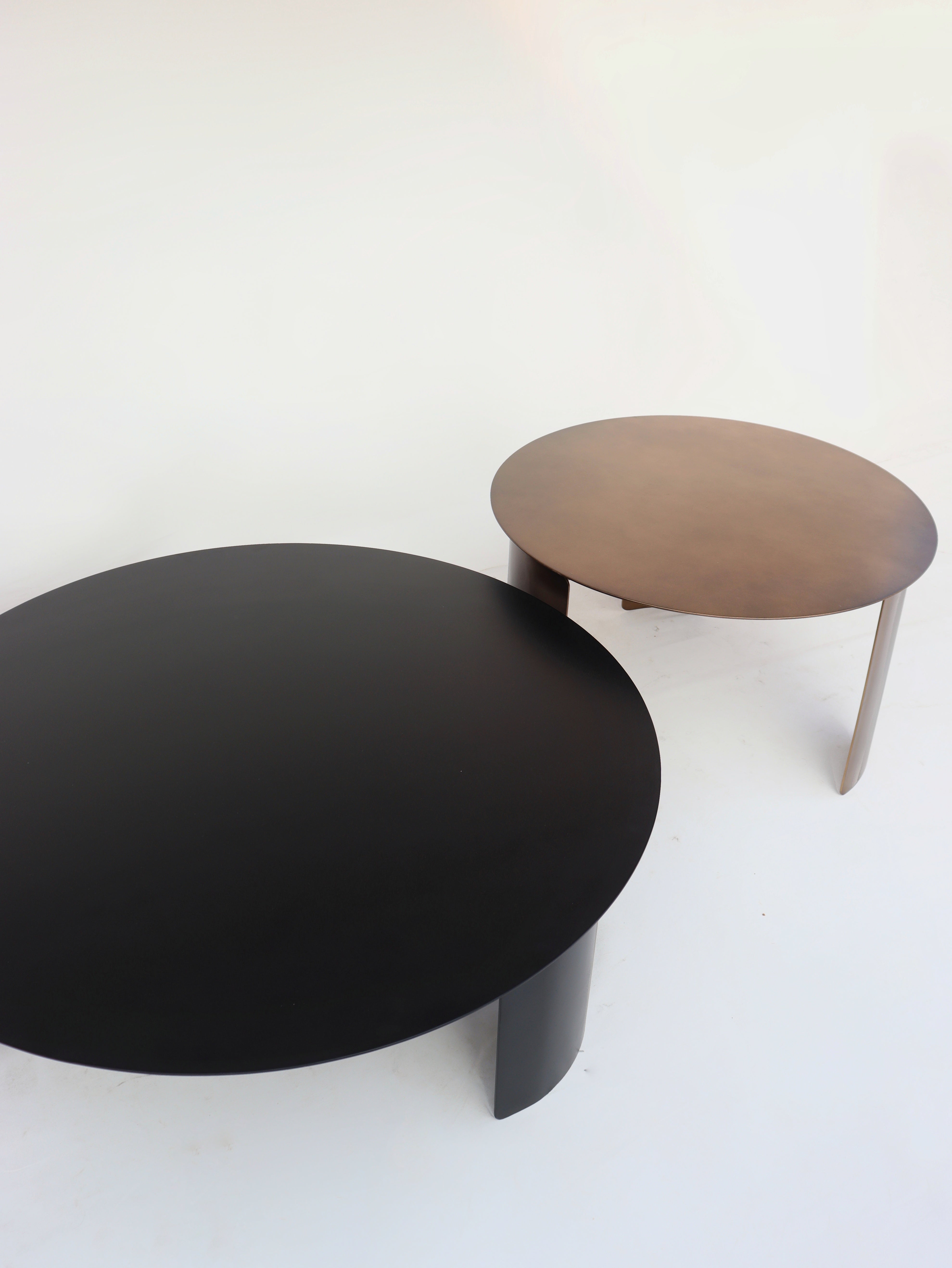 PADDLE COFFEE TABLE