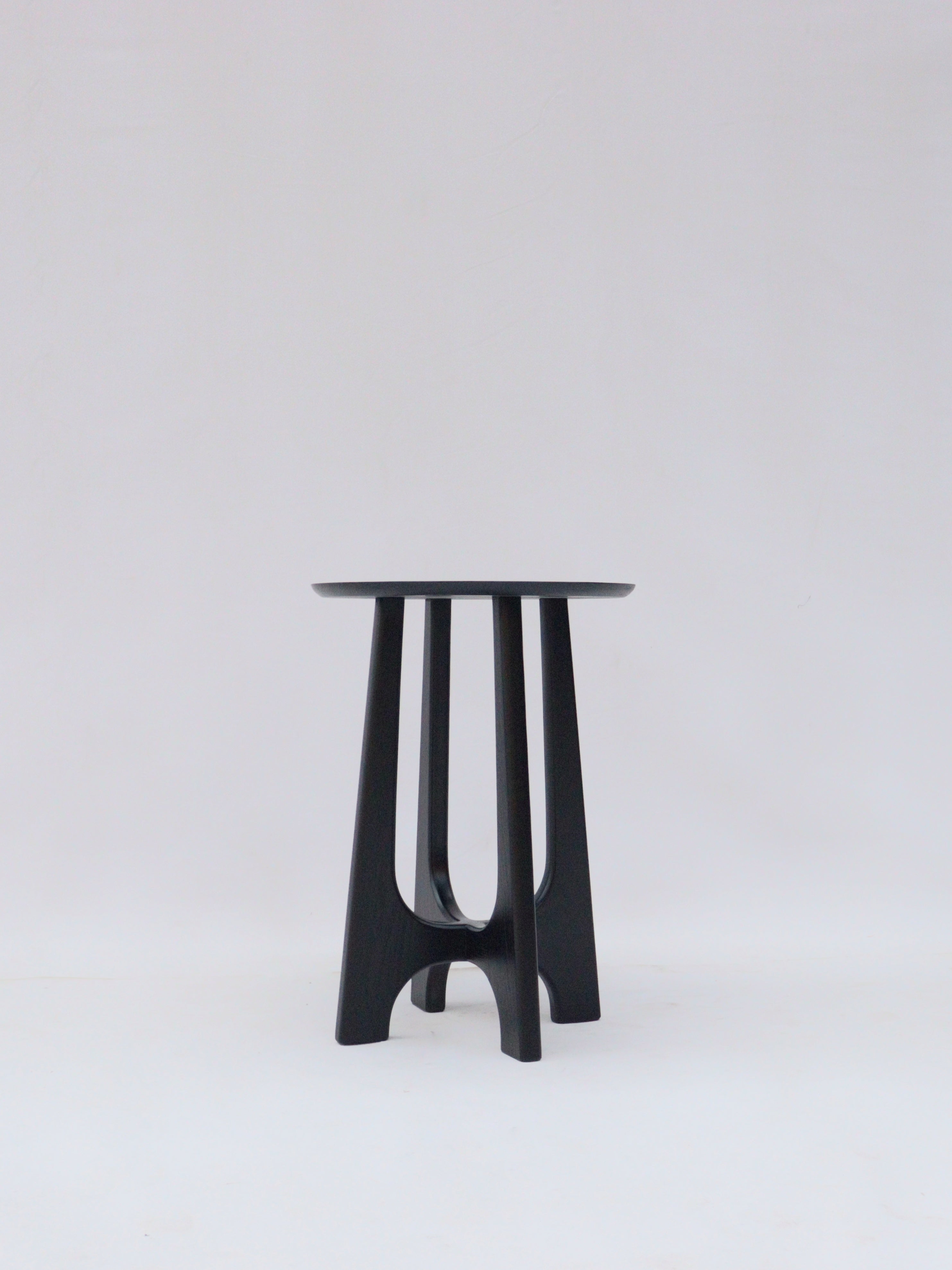 AQUA DUCT SIDETABLE