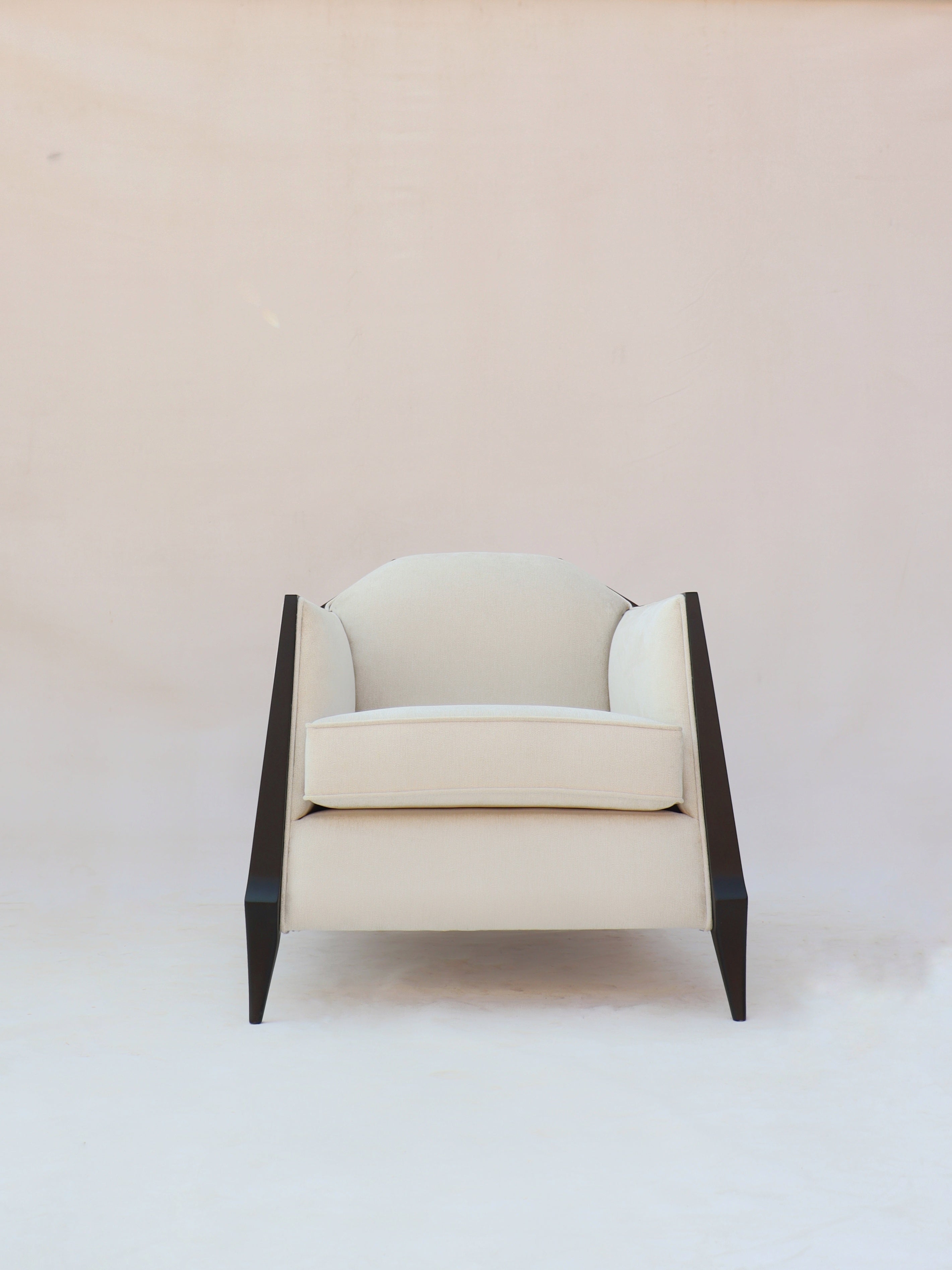 EDGE CHAIR
