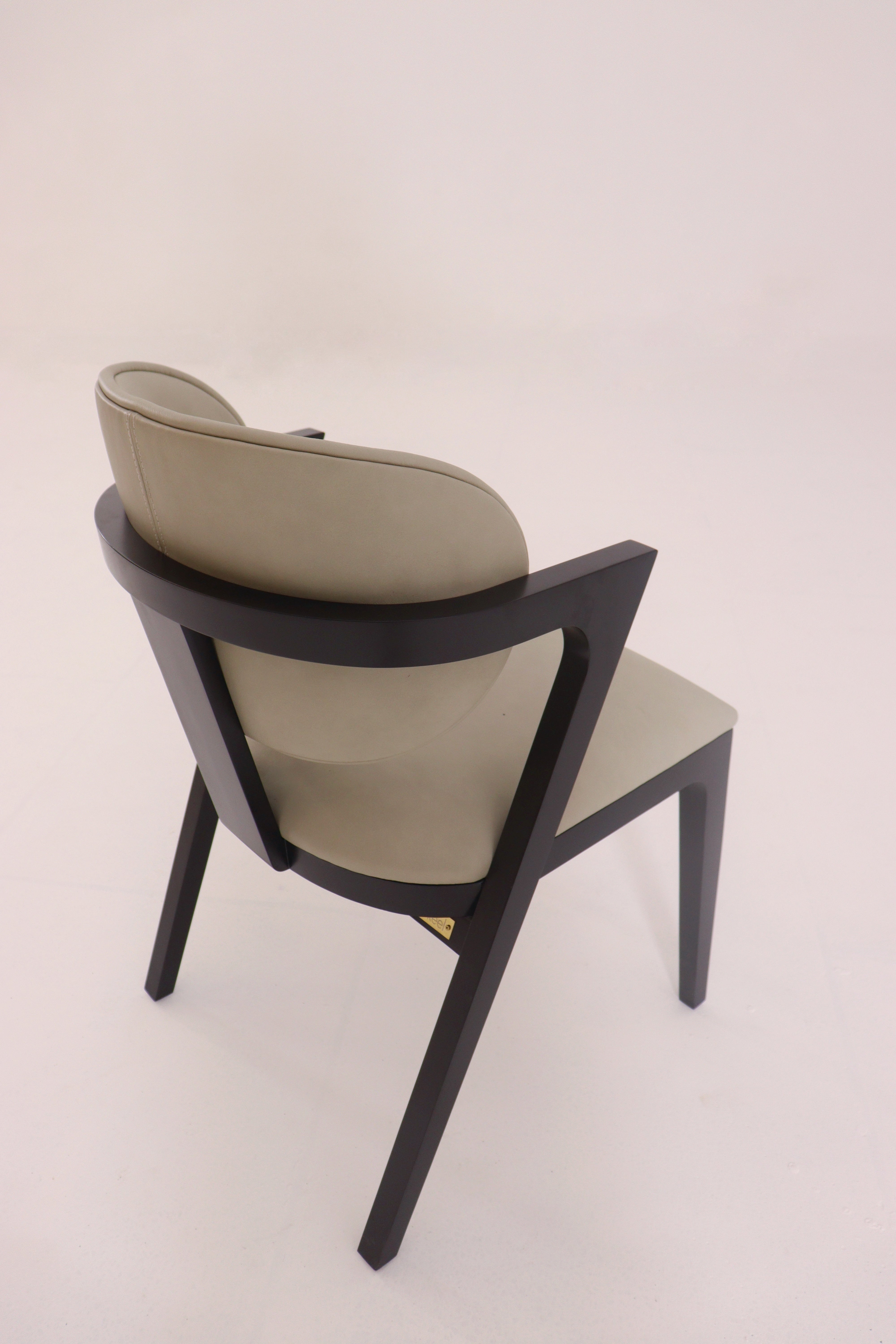 BALTHAZAR DINING CHAIR
