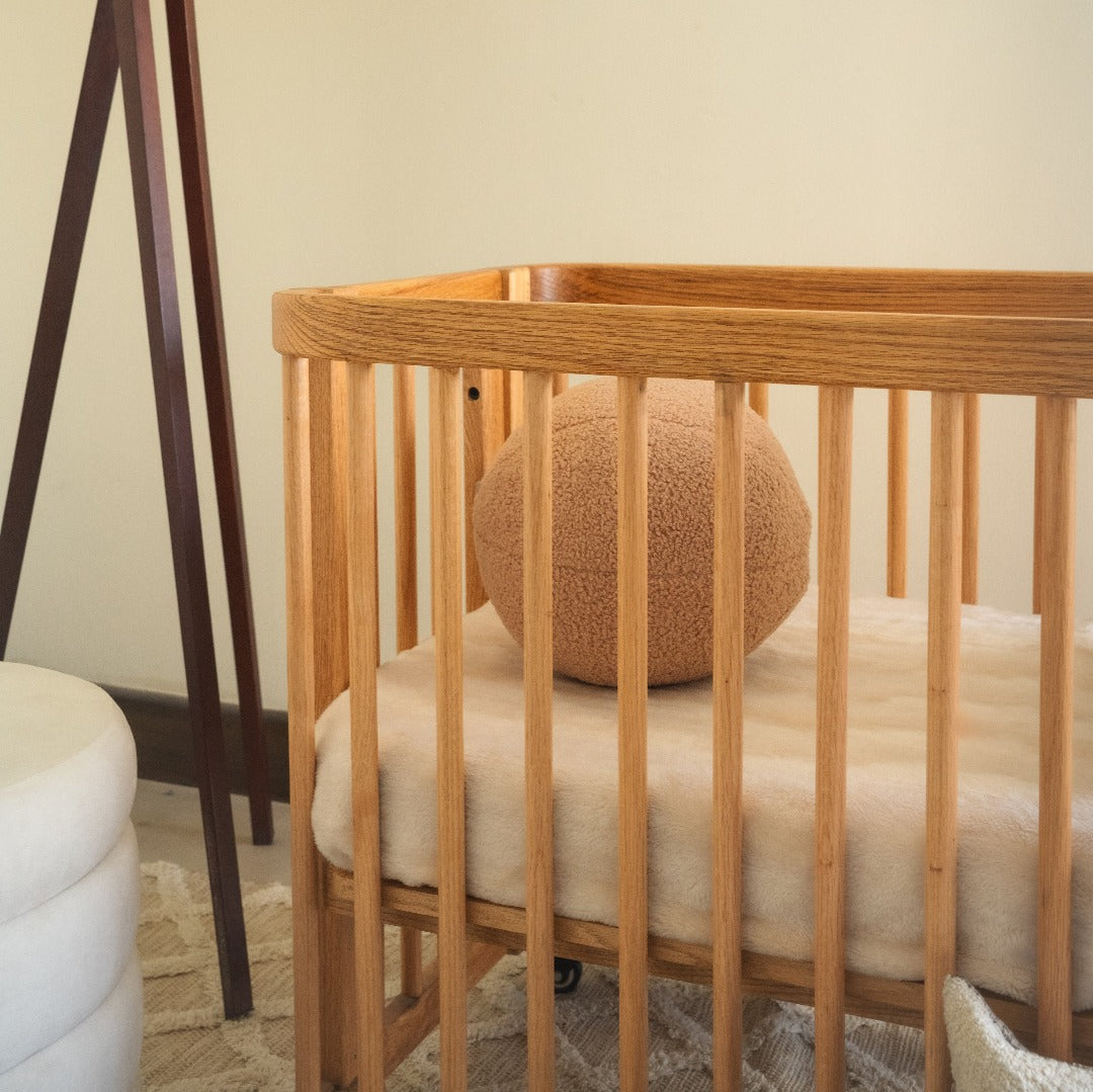Convertible crib seamlessly adjusts size to grow with your child - from infancy to toddlerhood