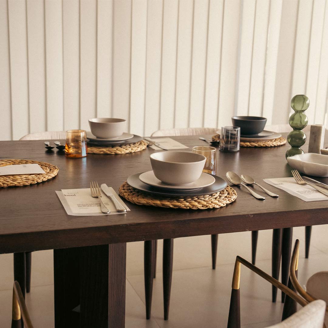 Buy statement Fulton Dining Table online in Pakistan – Keel