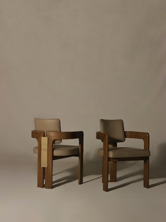 CORSET DINING CHAIR