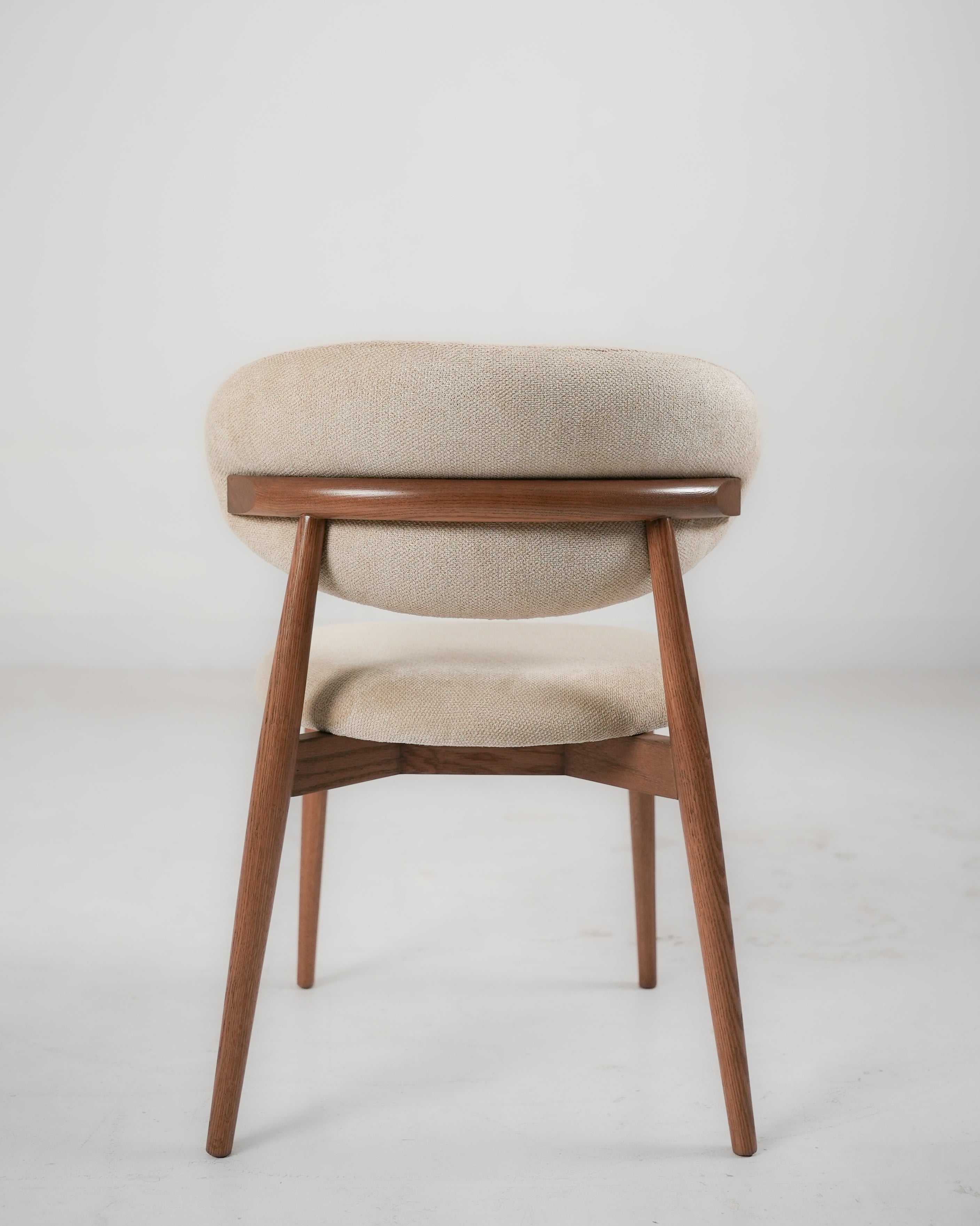 DOLLY DINING CHAIR