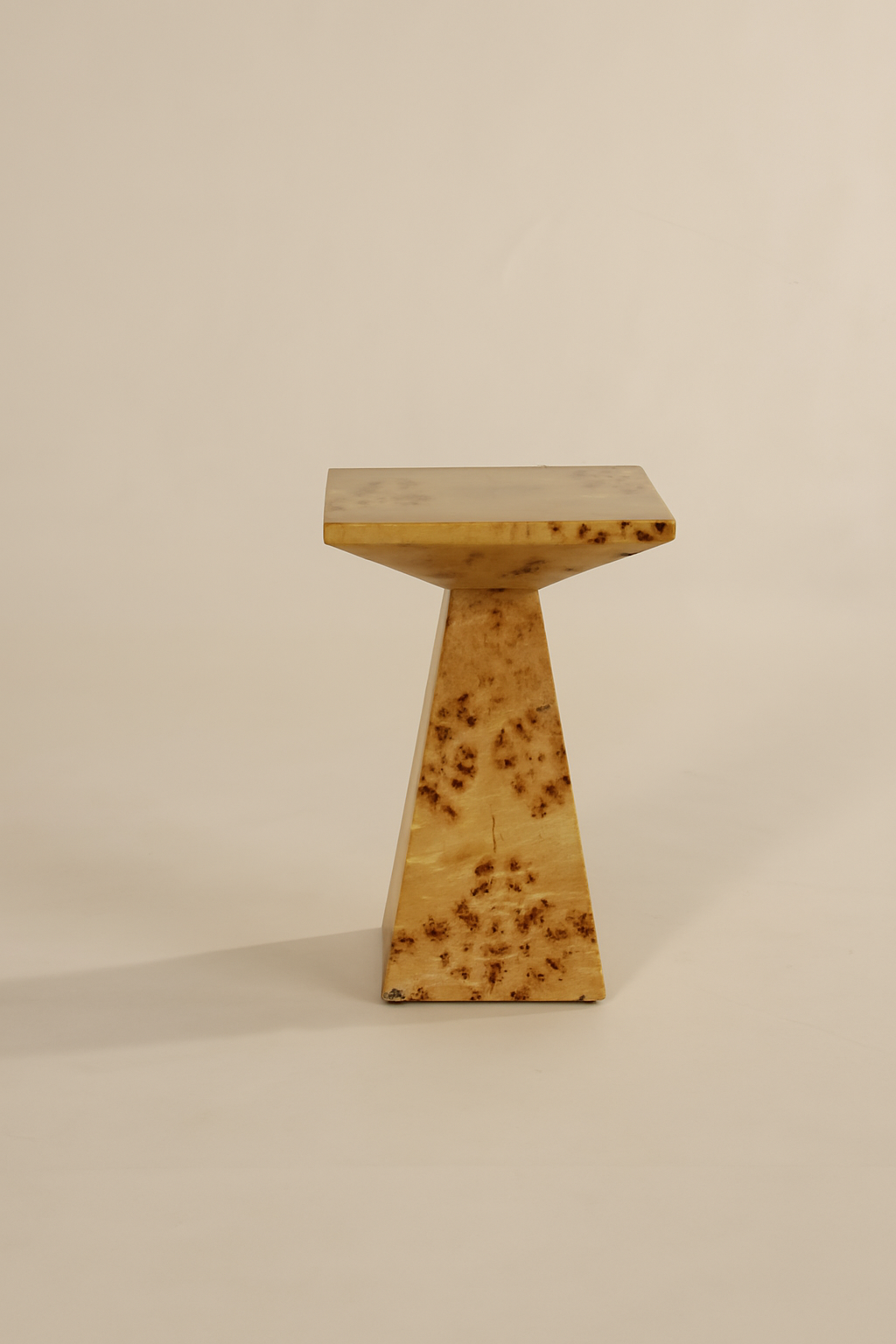 HELY SIDETABLE